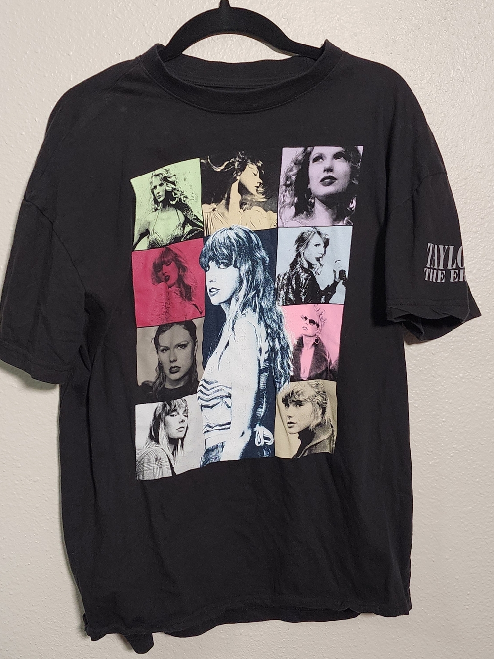 Taylor Swift The Eras Tour Black Graphic T-Shirt Size Small Official Merch